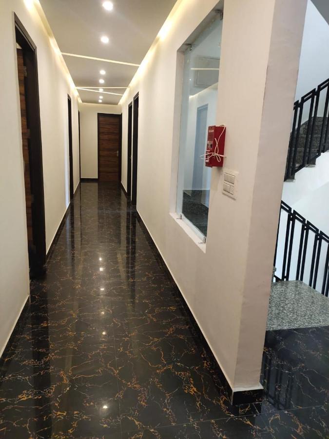 Hotel Fortune Inn By F9 Hotels Noida Ngoại thất bức ảnh