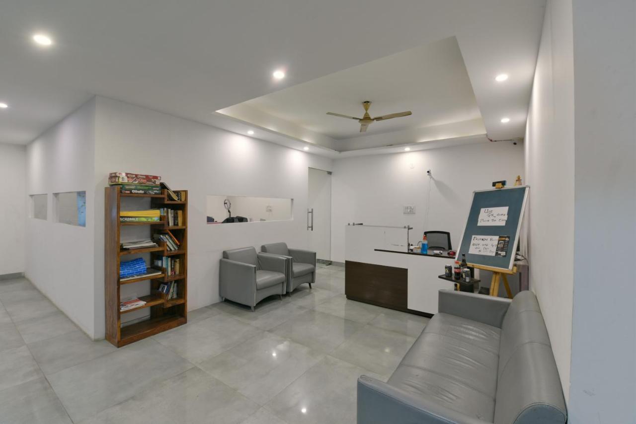 Hotel Fortune Inn By F9 Hotels Noida Ngoại thất bức ảnh