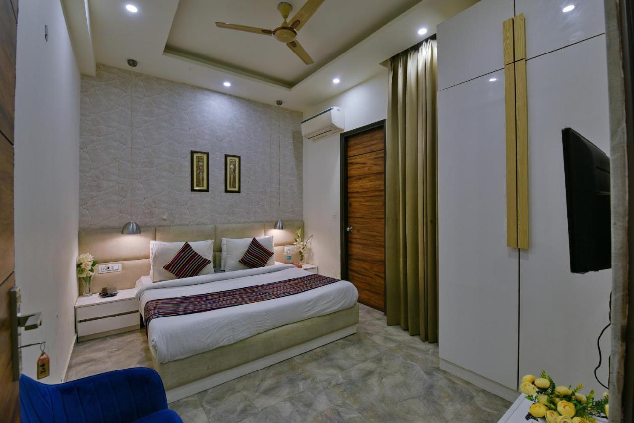 Hotel Fortune Inn By F9 Hotels Noida Ngoại thất bức ảnh