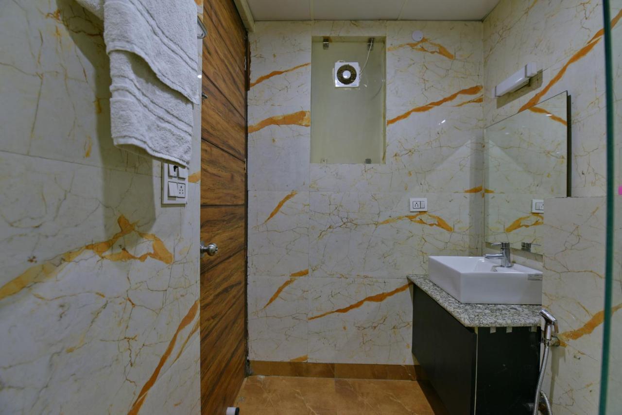 Hotel Fortune Inn By F9 Hotels Noida Ngoại thất bức ảnh